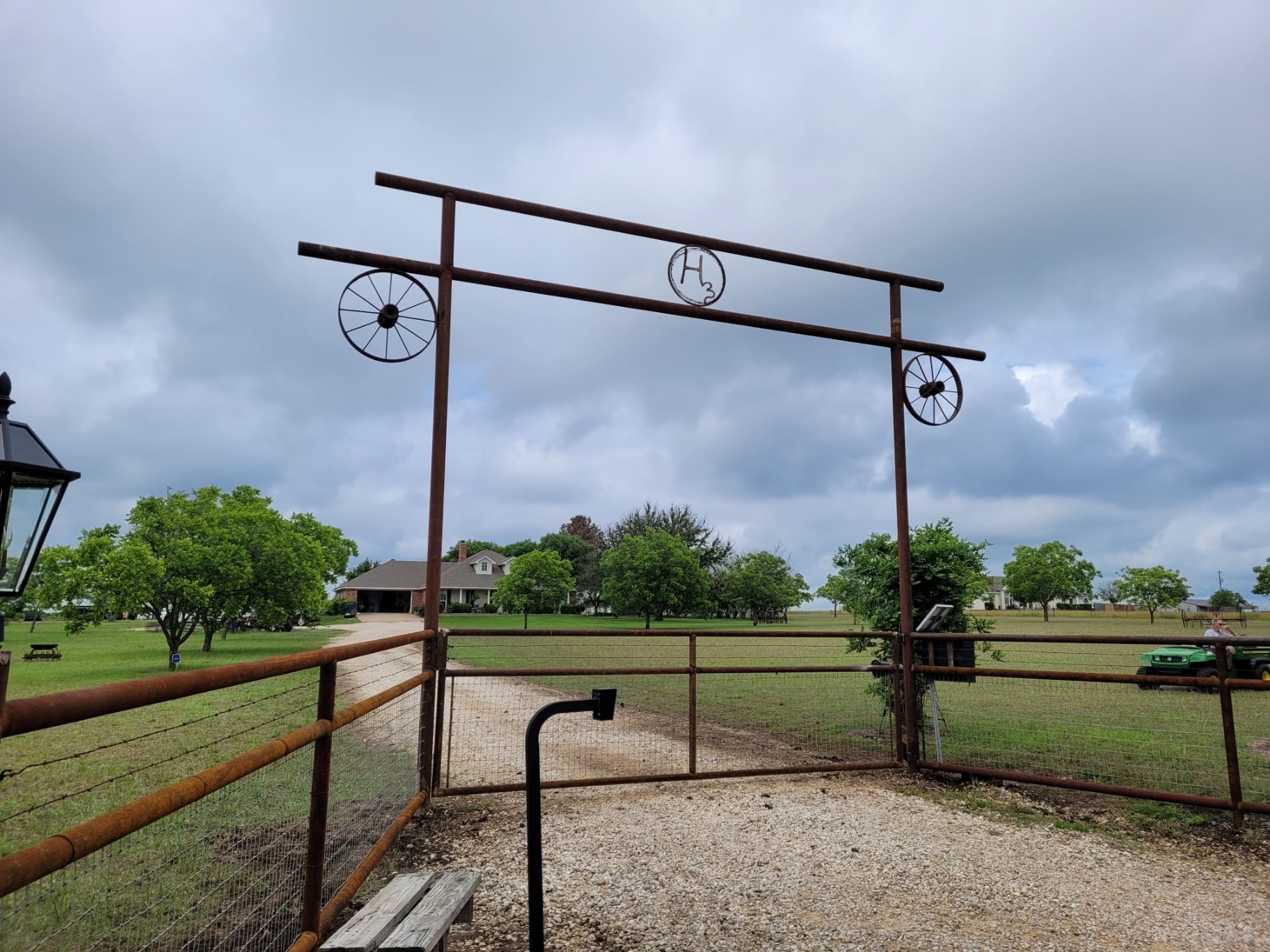 Custom Ranch Entrance Gate